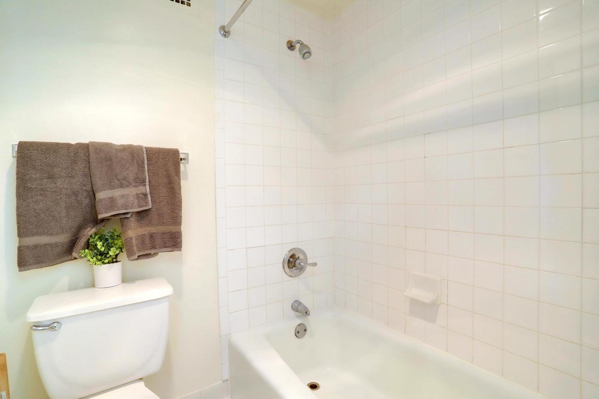 Fantastic 2 Bedroom Apartment With Gym At Arlington Exterior photo